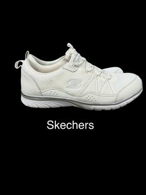 Skechers Women’s Air Cooled Memory Foam Low Top Sneakers, Size 8.5 Wide! New!
